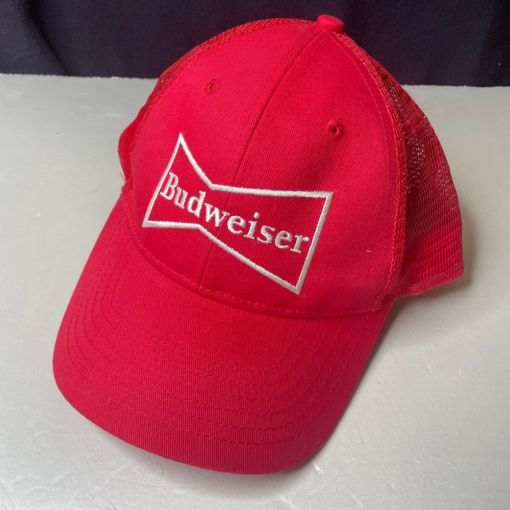 Budweiser Red Trucker Hat Embroidered Logo‎ Mesh Back Adjustable Snapback